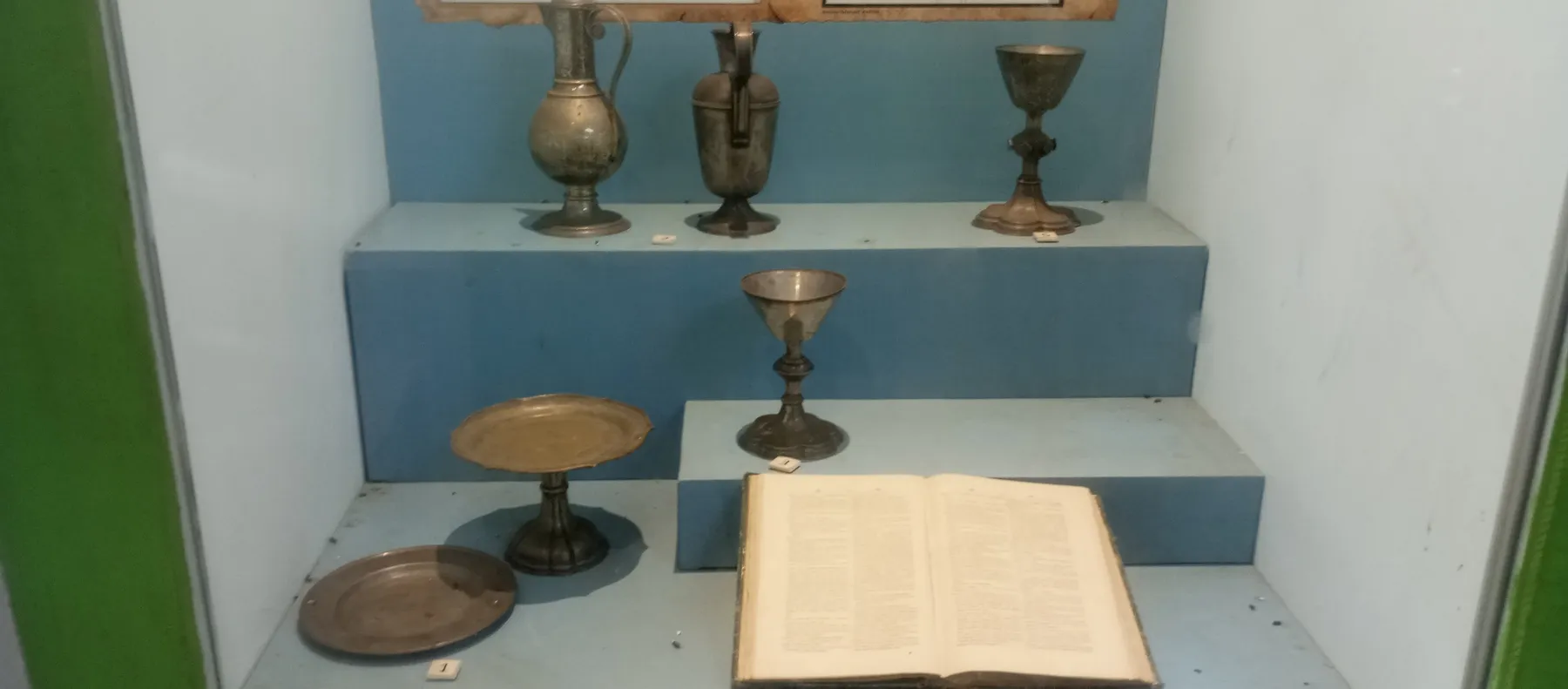 Sacred Vessels & Metalware